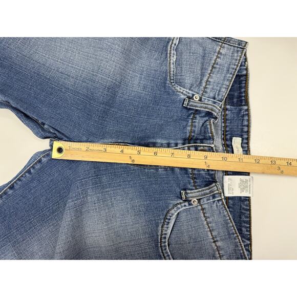 Levis Womens Capris Size 8 515 Denim - Picture 9 of 12
